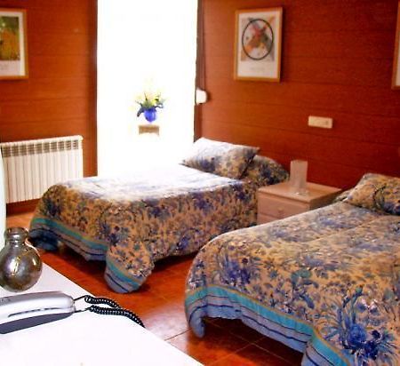 Pension Casa 400 Витория-Гастейс Стая снимка